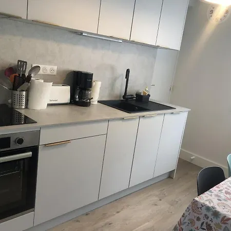 Apartment T3 58 M2, Le Republique, Centre-ville, Climatise, Balcon